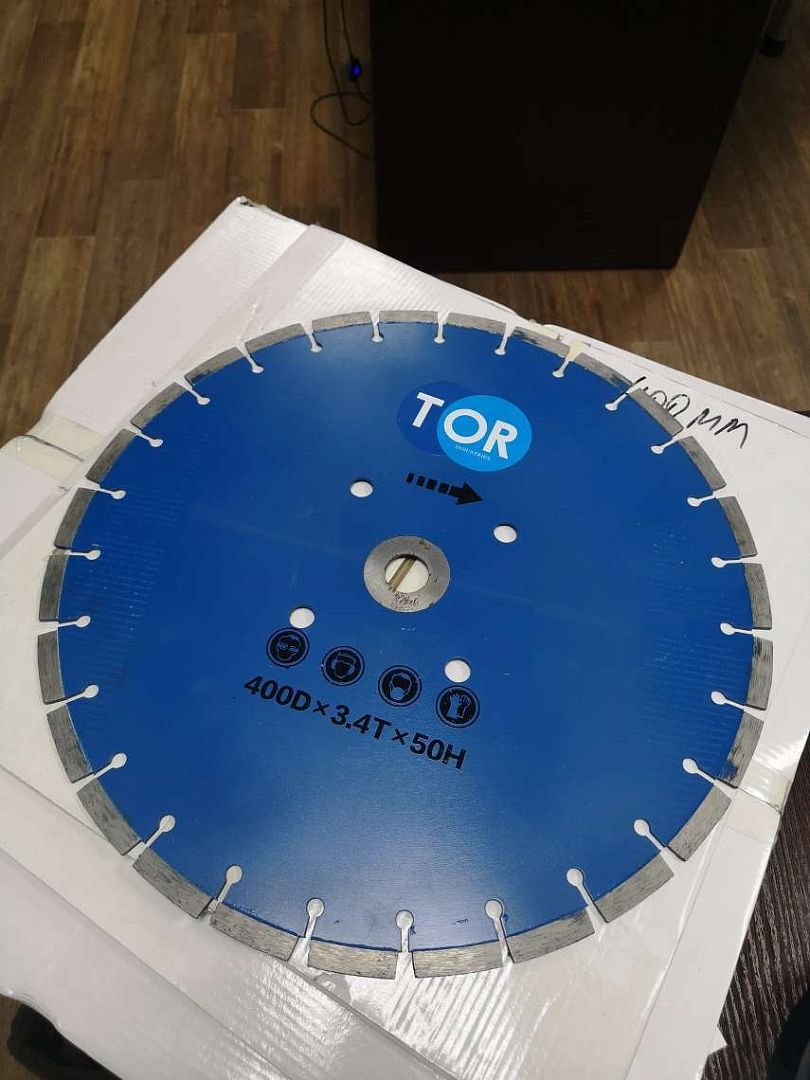 Диск по бетону для швонарезчиков HQR500A-2 400Dx3,6Tx50H (Cutter Disc 400 mm)
